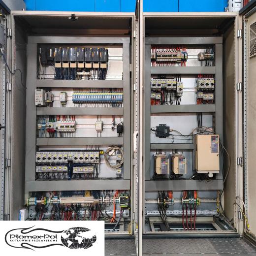 Szafa sterownicza i automatyka mobilnej kotłowni kontenerowej Binder 840 kW firmy Płomex-Pol.